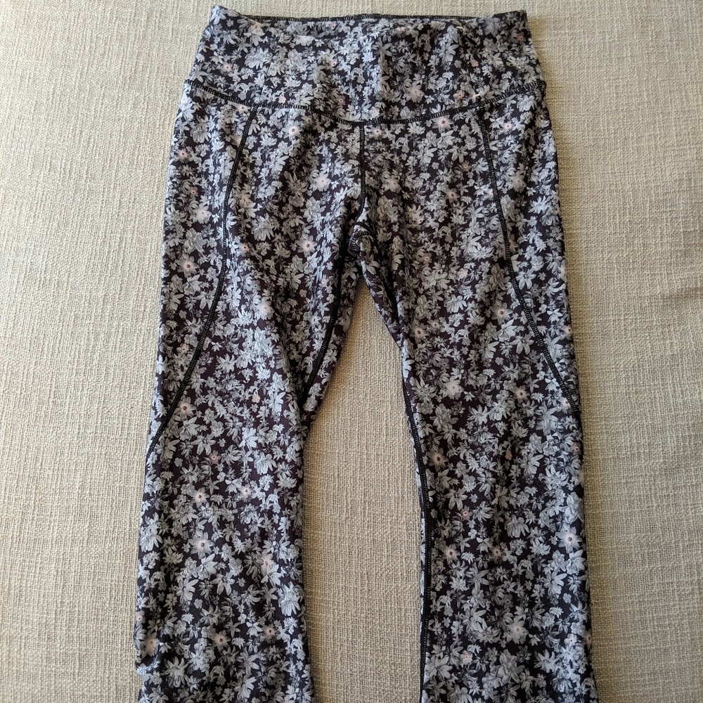 CALIA By Carrie Underwood Cropped Workout Pants